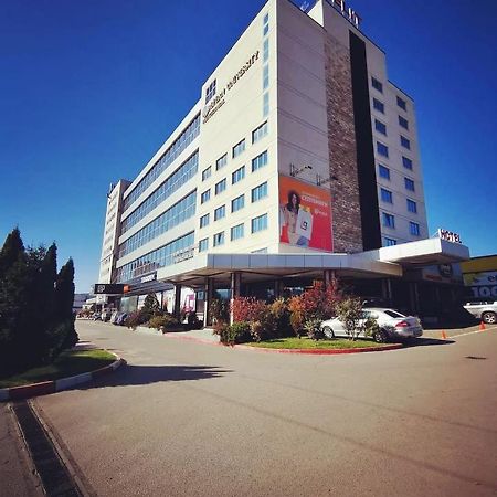 Hotel Elit Pernik Zewnętrze zdjęcie