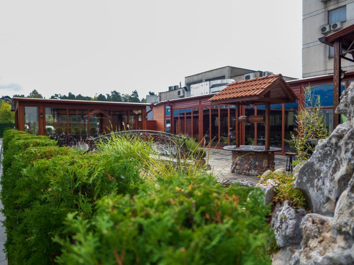 Hotel Elit Pernik Zewnętrze zdjęcie
